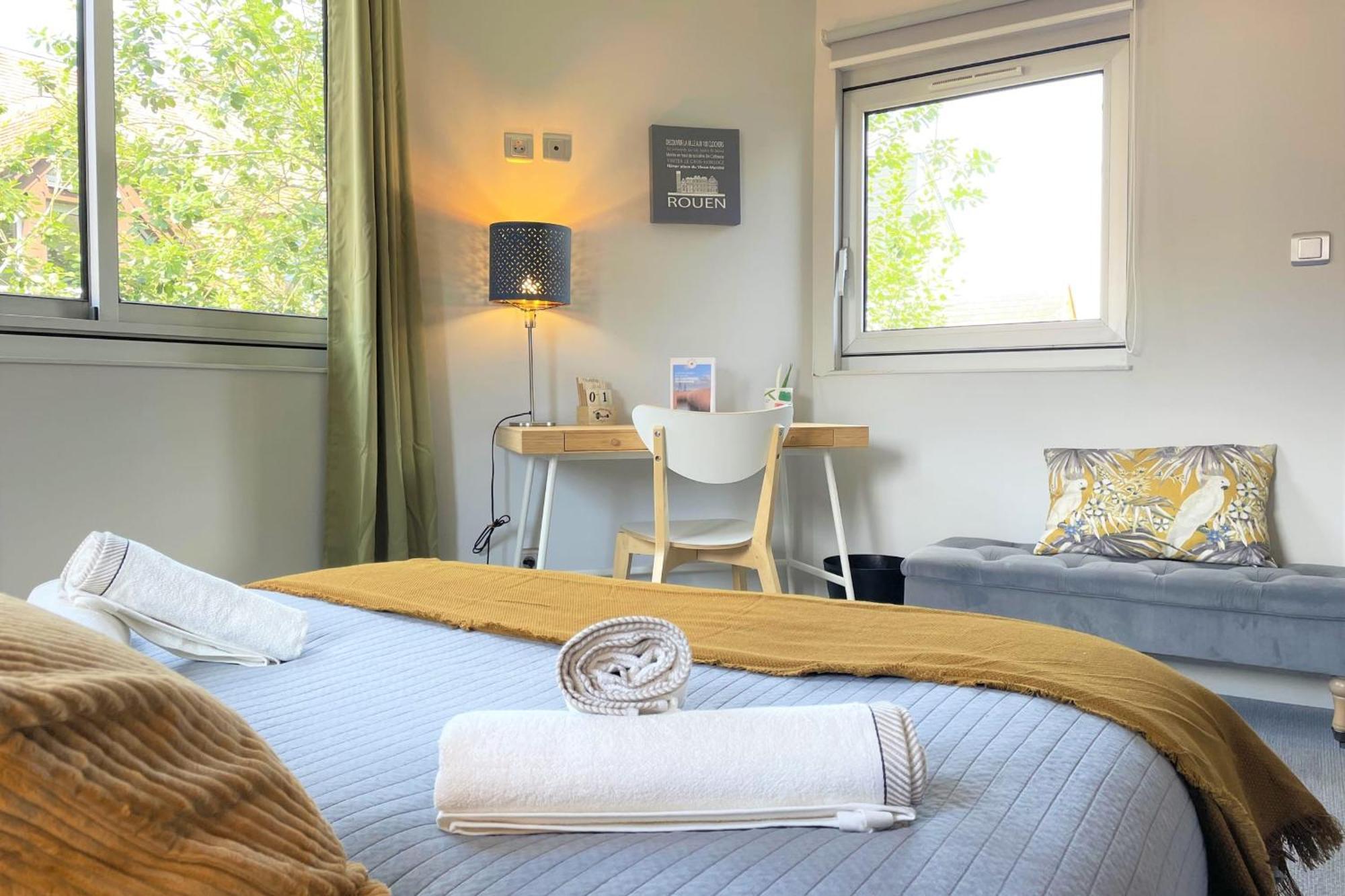 Les 3 Clochers - Cosy Et Confort - Hypercentre Rouen Bagian luar foto